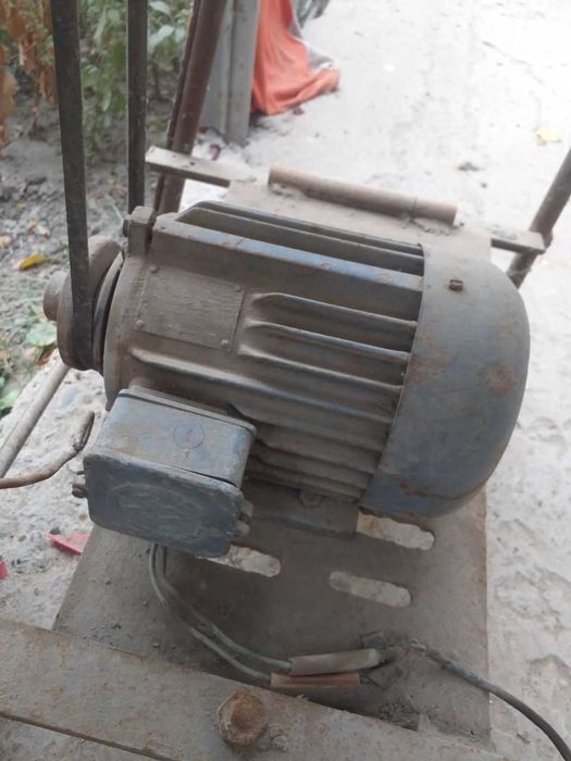 Мини пилорама фуганка циркулярка станок сотилади