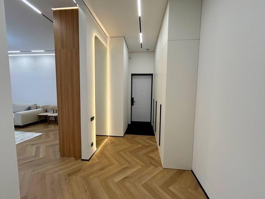 Ремонт квартир под ключ ,отделочные работы. Отделка стен. Ливкас .