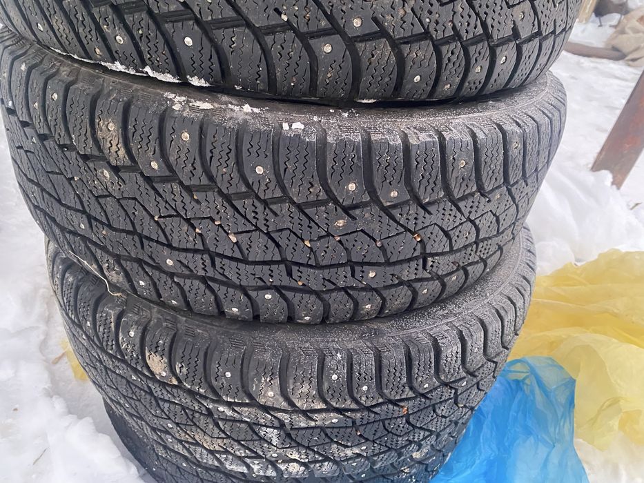 Комплект шин 18.