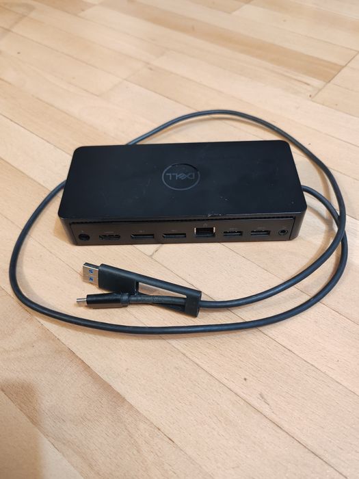 Dell D6000 docking station