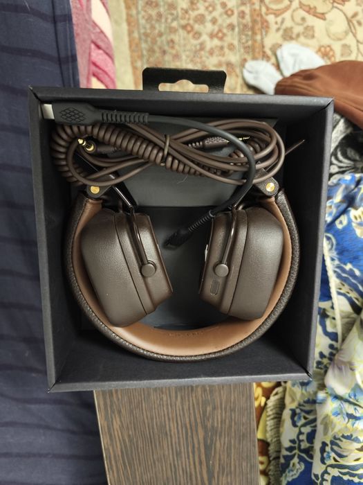 Продам беспроводные наушники Marshall Major 5
