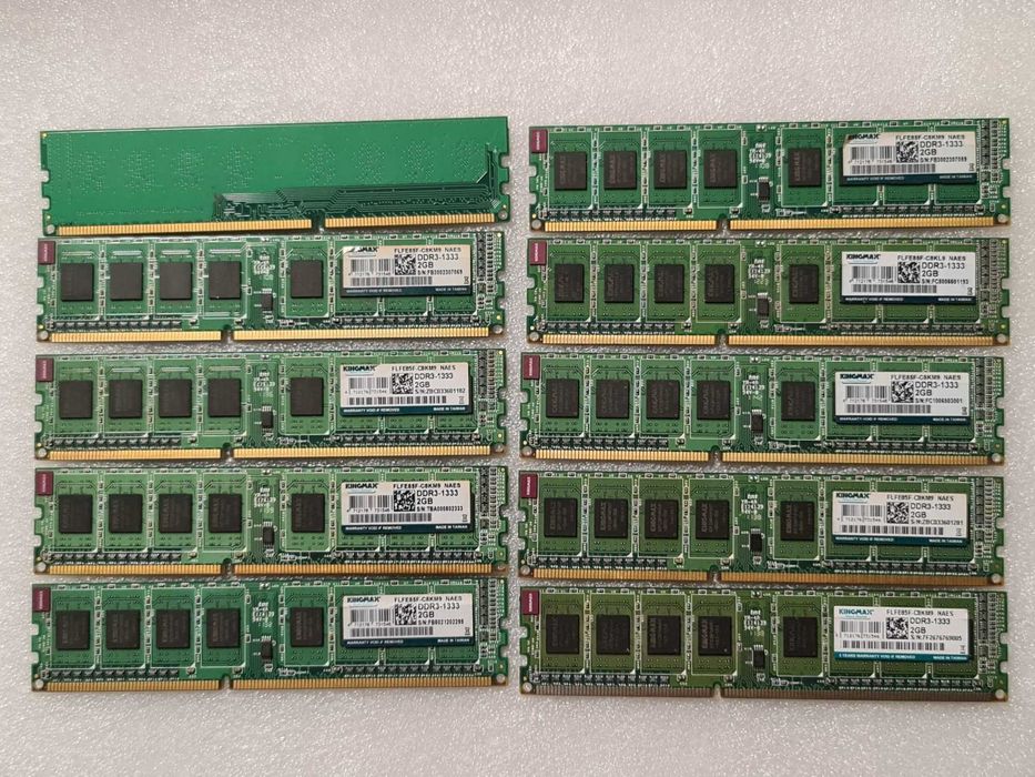 Memorie RAM Kingmax FLFE85F-C8KL9/ C8KM9 NAES 2GB DDR3 1333MHz
