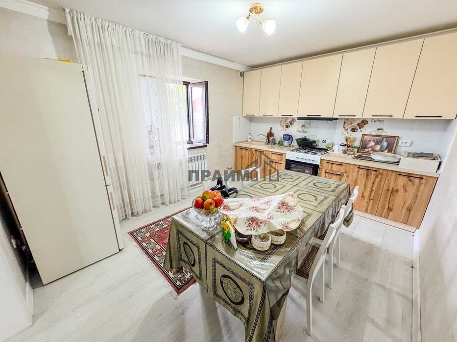 ПРОДАМ 4Х ком. дом СЗЖР (Артем ПРАЙМ)