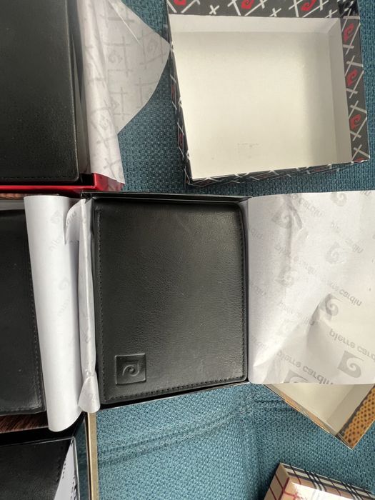 Портфейли Pierre Cardin. 4 модела.Нови,естествена кожа,етикети,кутии,