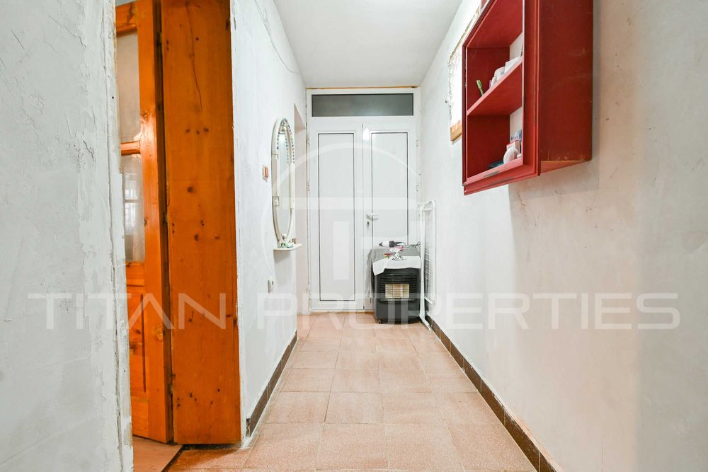 Продава се Къща в с. Храбърско, Област София-област - 200 кв.м за 600 €/кв.м - Снимка #11