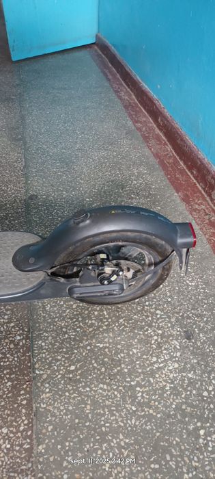 Vând Trotineta Electrică Xiaomi