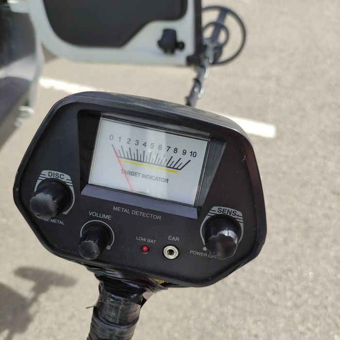 Металлоискатель простой и надёжный MD4030pro