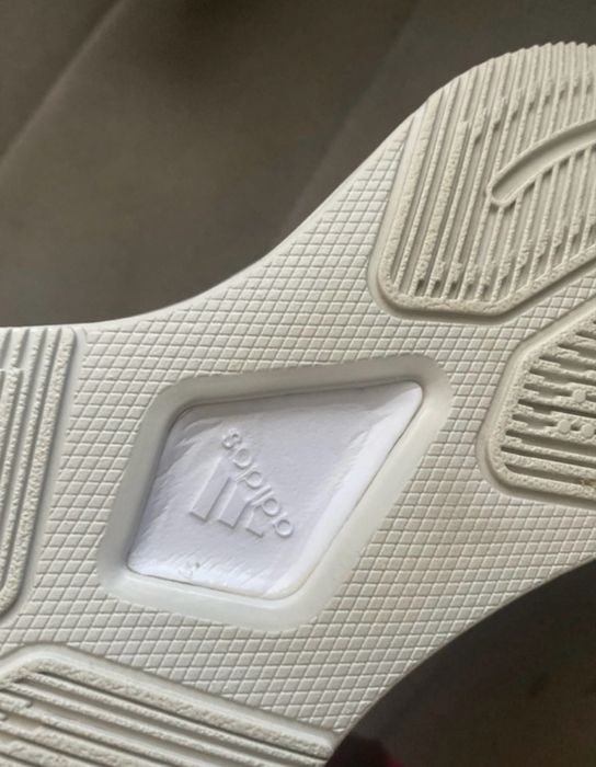 Vand adidass alb dama 35,5