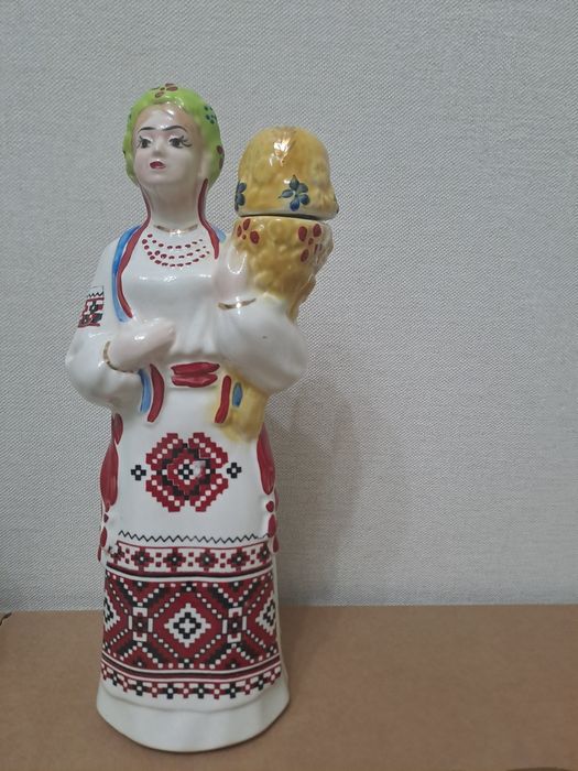 Статуэтки времён СССР