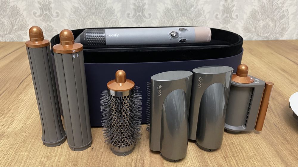 Dyson airwrap complete long