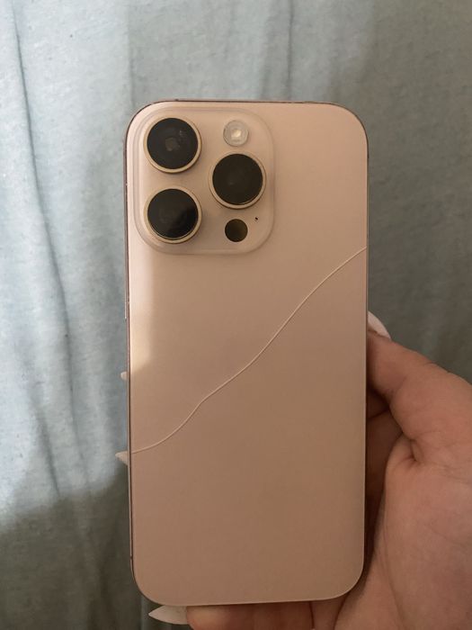 iPhone 16 pro 256GB Desert Titanium