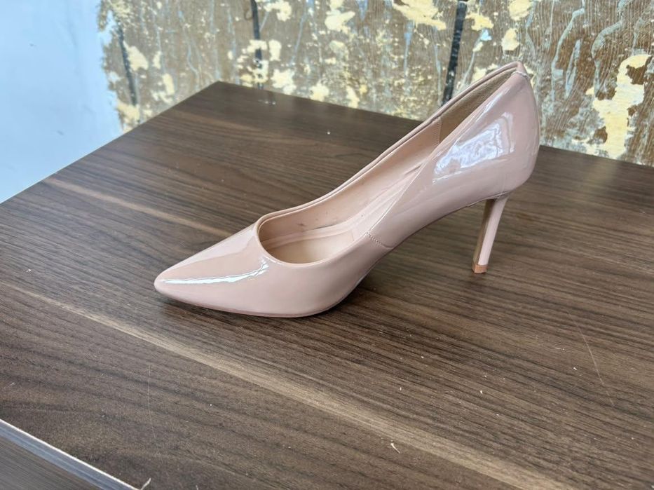 Pantofi eleganti cu toc