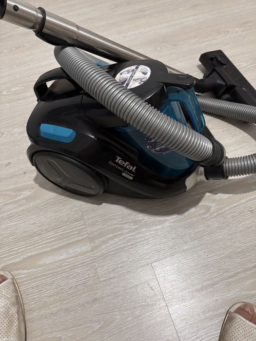 Продам Пылесос "Tefal Compact Power Cyclonic"