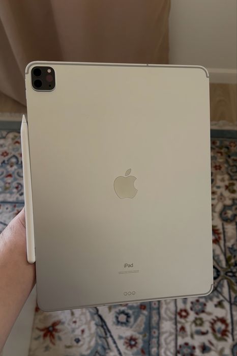 Продам IPad Pro 12.9