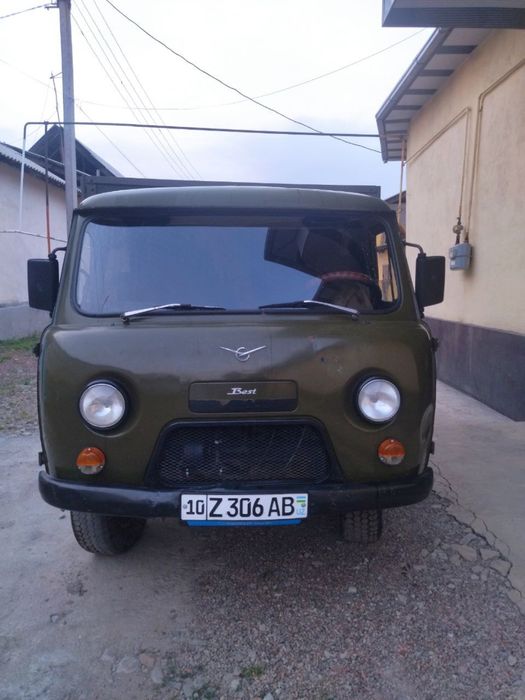 Uaz (Увазик) 1985 yil Holati zor