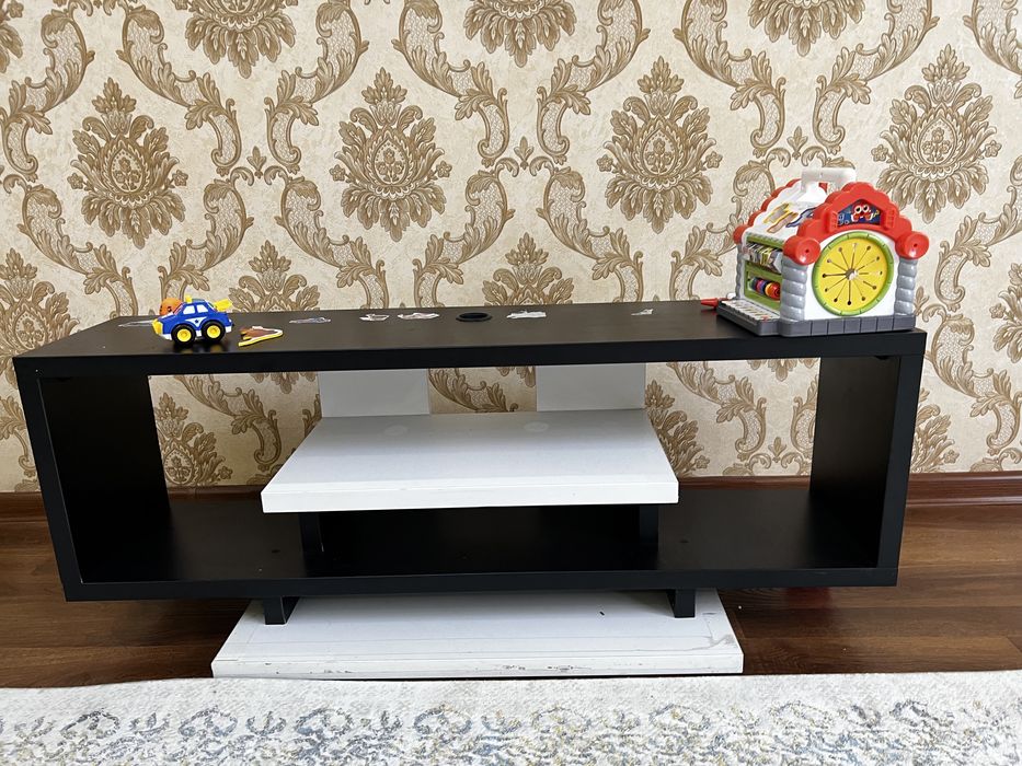 Подставка под телевизор