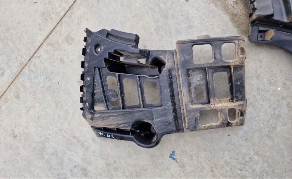 Bara spate prinderi spate BMW x1 e84