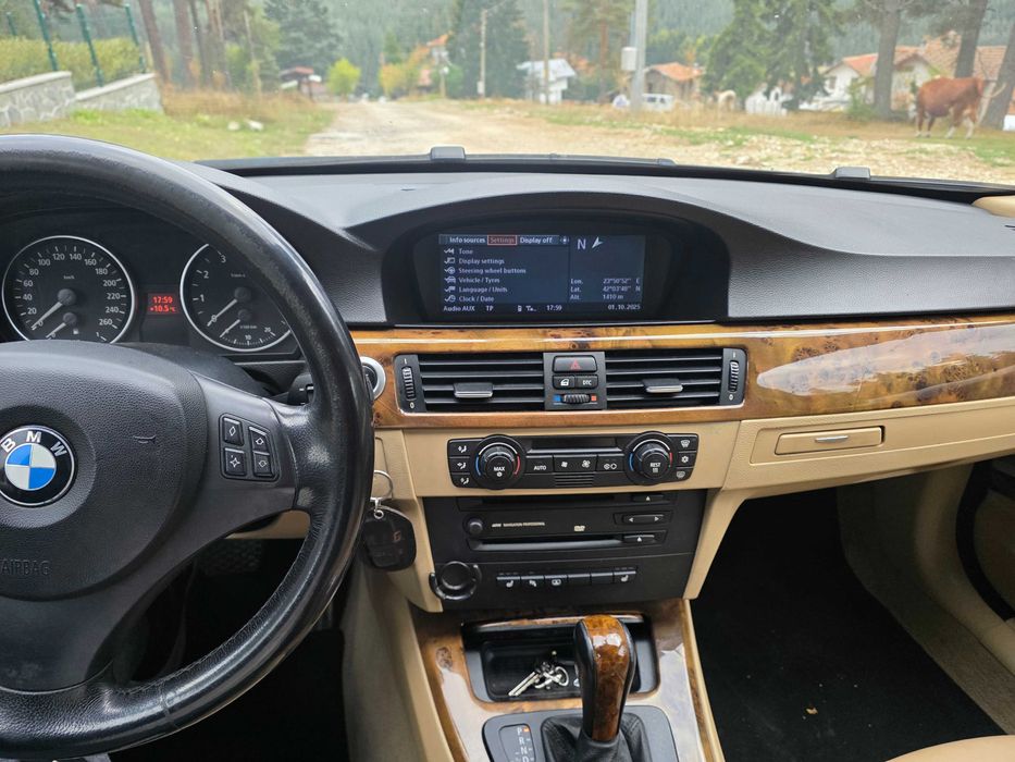 BMW E90 325I 218 к.с. Седан 2005 Навигация Кожен салон