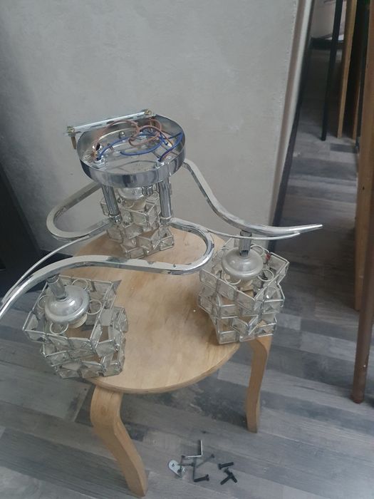Люстра  с ламочками бу