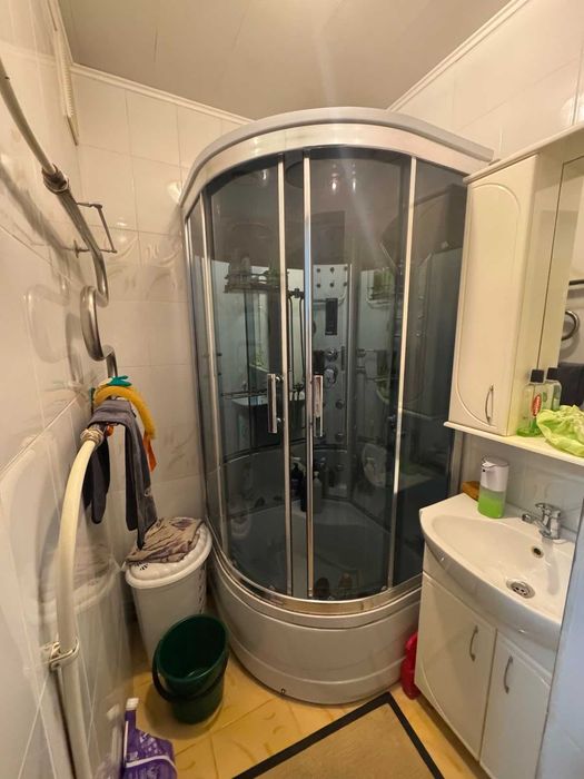Продам 2 комнатную квартиру