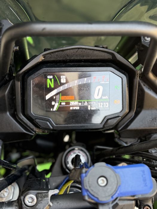 Kawasaki versys 2022 A2 AVARIAT