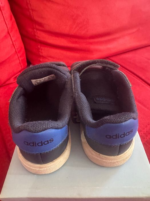 Adidas - детски маратонки 25 1/2