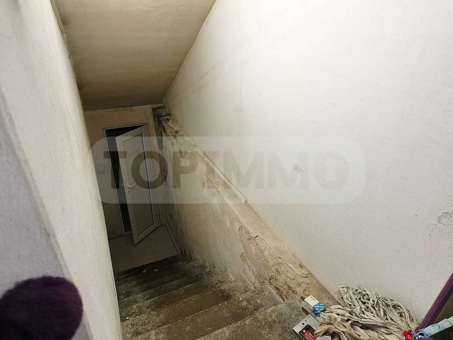 Дава се под наем Магазин в Варна, Гръцка махала - 38 кв.м за 1196.97 € - Снимка #7