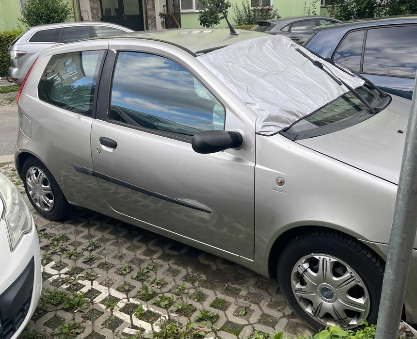Fiat Punto, an fabricatie 2002, 2 uși, benzină