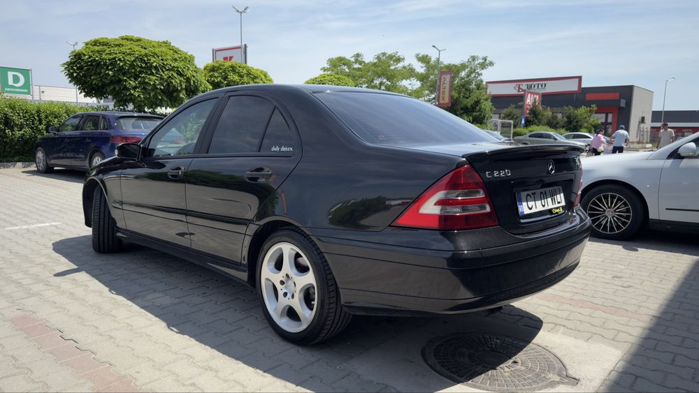 MERCEDES-BENZ C-Class 2005 — imagine 5
