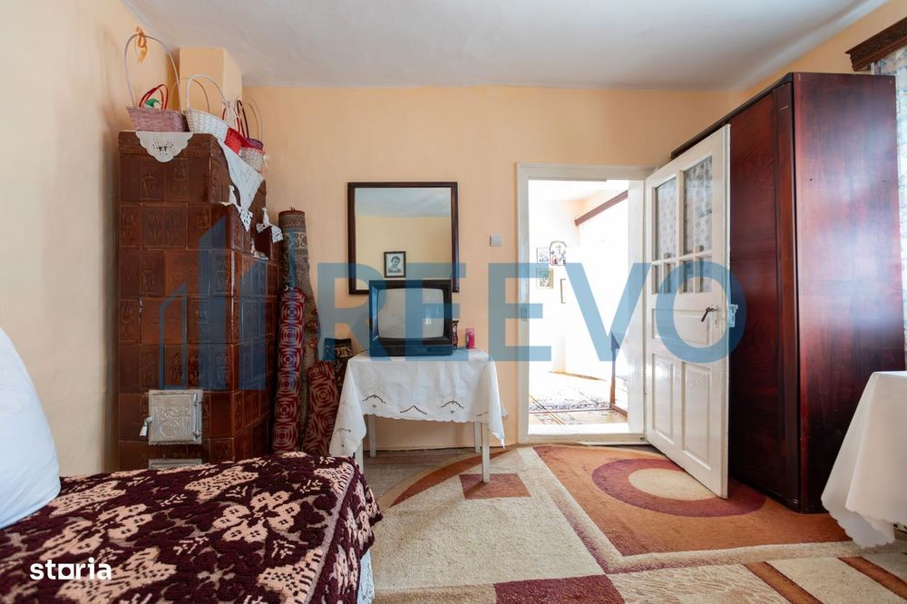 Casa si teren 3365mp Sascut