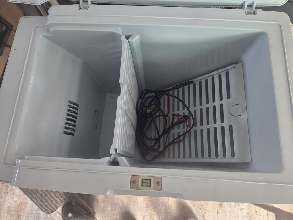 Lada frigorifica Campingaz 12v / 220v, cald / rece