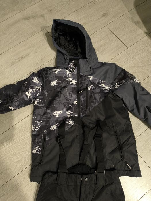 Clăpari Fischer mărimea 34 / 35 – în stare foarte bună