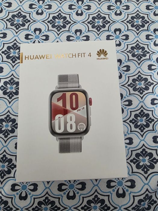 Huawei Watch Fit 4