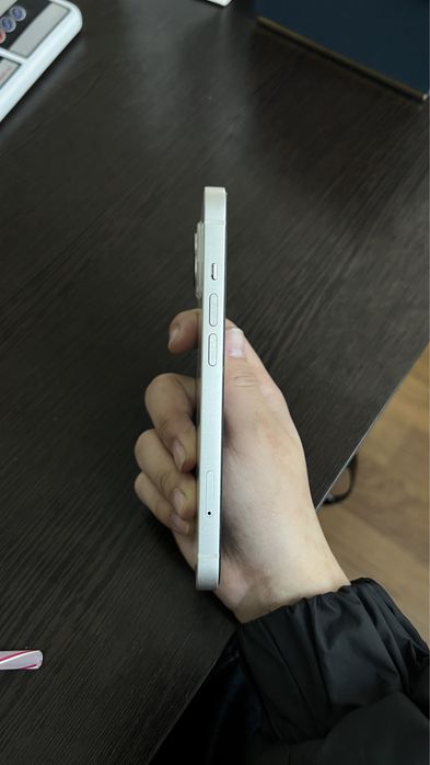 iphone 13 / 256 gb / 87%