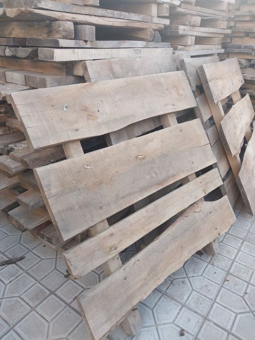 Продам поддоны из под кирпича