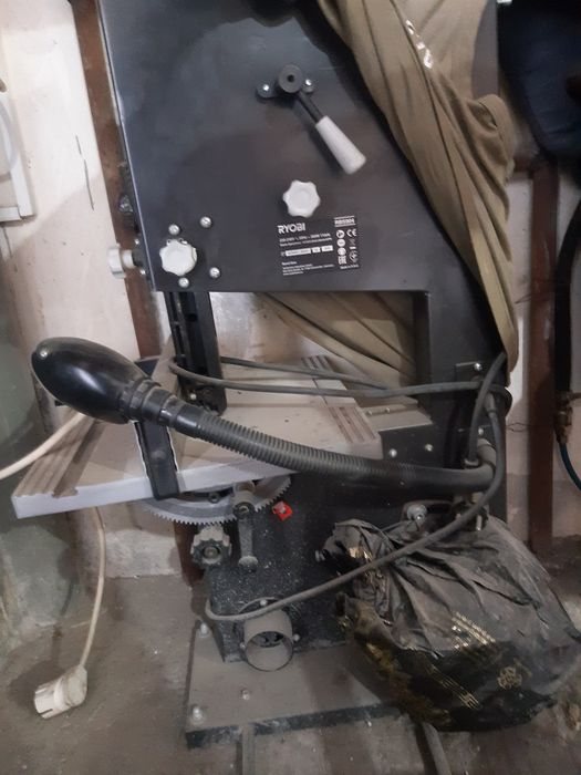 Ленточная пила продам