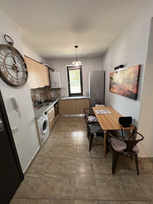 Apartament 2 camere decomandat, 53,38 mp, 2 balcoane, parcare proprietate – Otopeni central