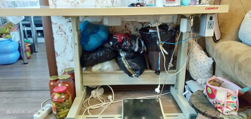 Промышленная швейная машинка