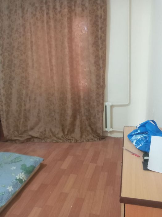 Продаётся квартира 3/2/5 Ахмад Югнаки Без ремонта  78м2 Балкон 2×6