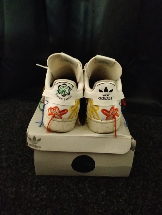 Adidas Super Earth
