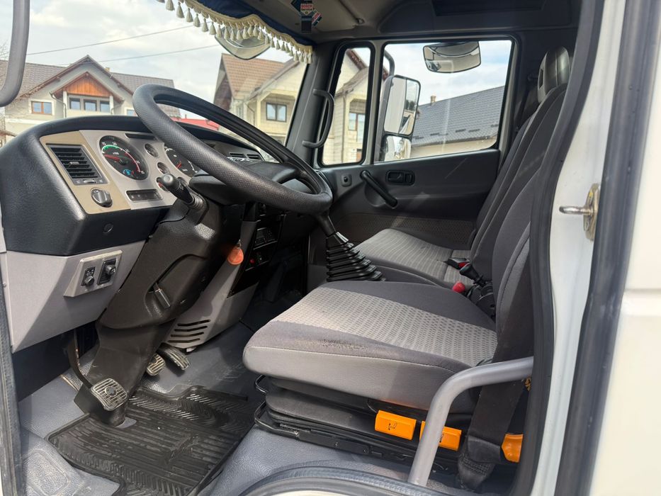 Nissan Atelon 80-15 (Detarat cu “B”)