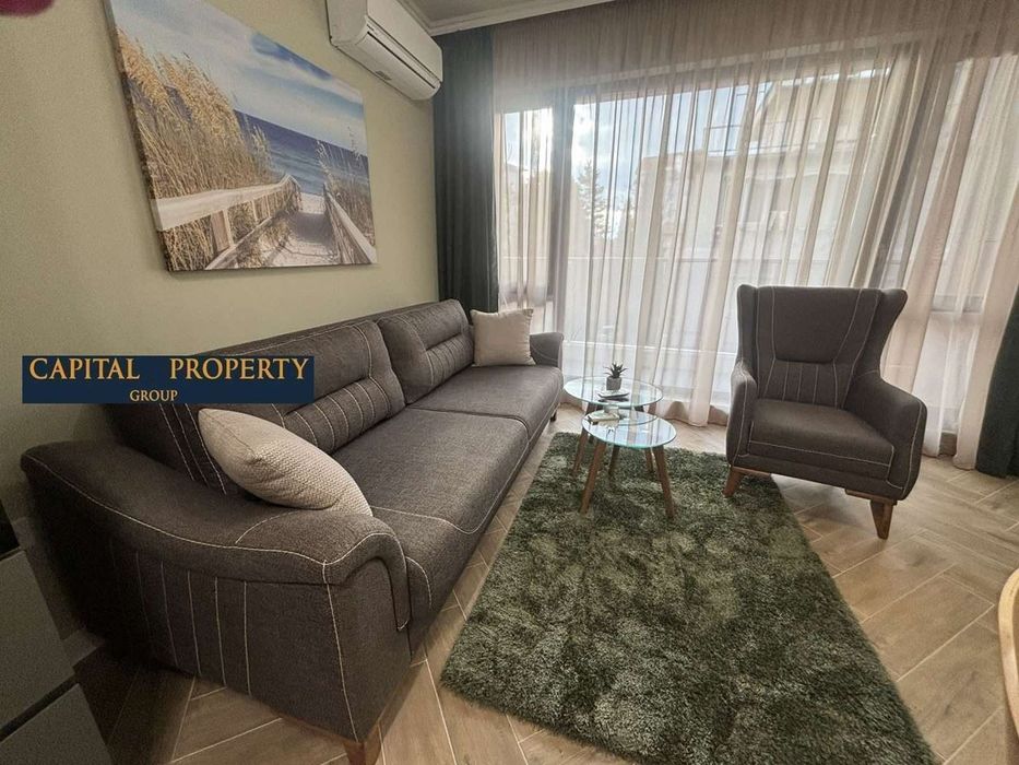 Дава се под наем Тристаен апартамент в Варна, Център - 95 кв.м за 1200 € - Снимка #3