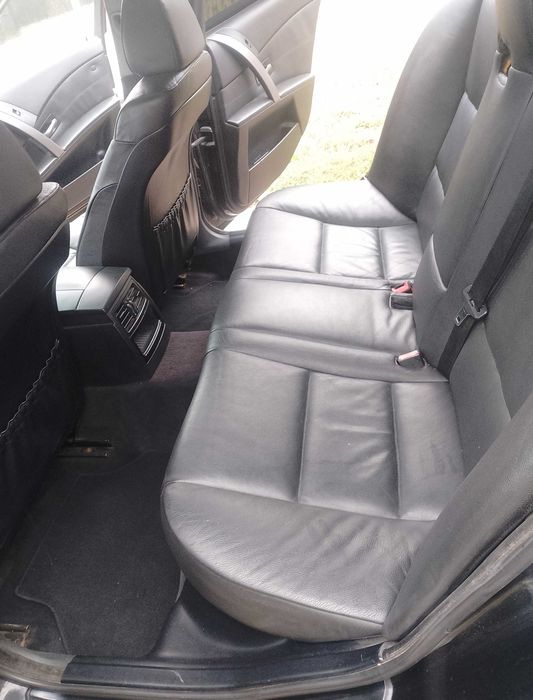 Vând BMW seria 5 e 60