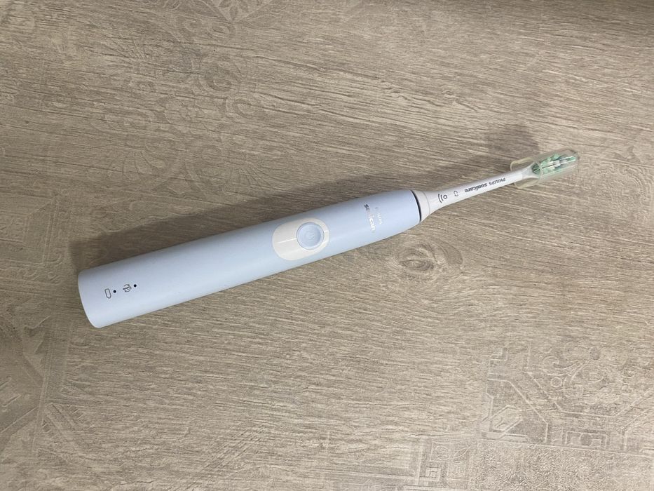 Електрическа четка за зъби Philips Sonicare