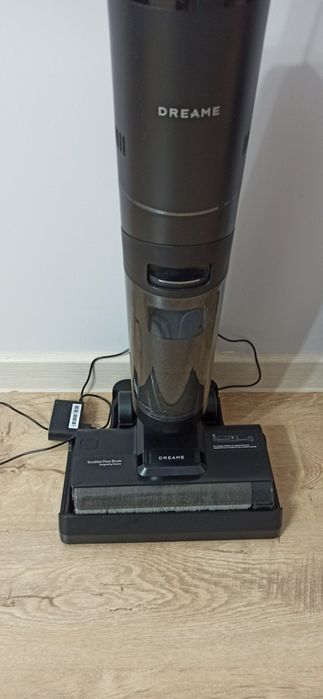 Пылесос Dreame черный