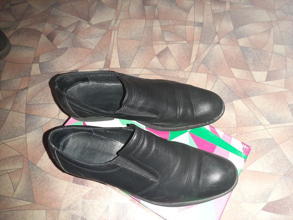 Кожаные туфли рр39 и 40 есть