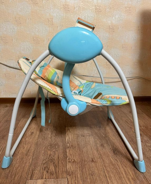 Продаю детскую электрокачелю