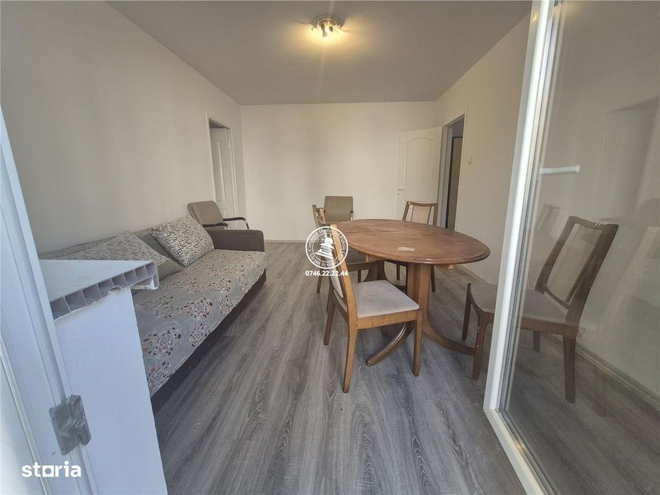 Apartament 3 camere de vanzare Zona Dacia - Iasi