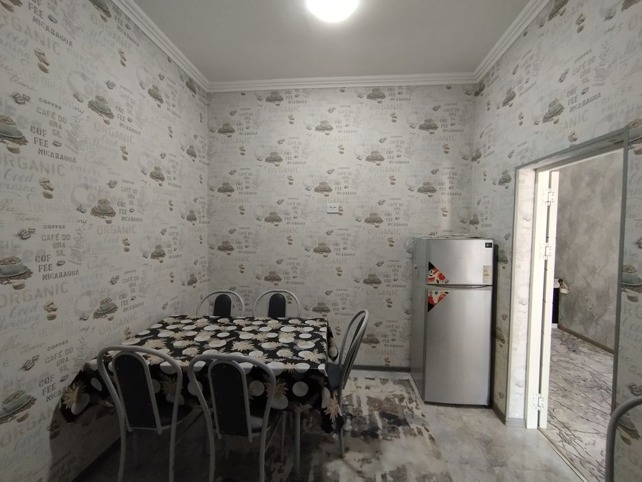 Сдается 3-х комнатная квартира на первом этаже