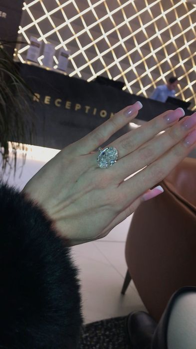 Пръстен с лабораторен диамант 10 карата